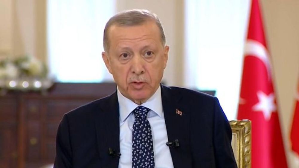 Cumhurbaşkanı Erdoğan'dan depremzedelere karamsarlığa teslim olmamaları çağrısı
